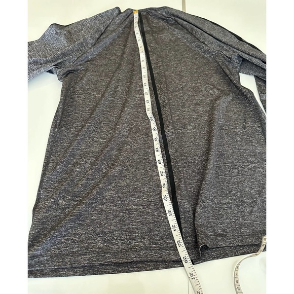 Women NWOT Nike XL stylish cool workout top athletic shirt, runs small fit mash - Picture 13 of 14